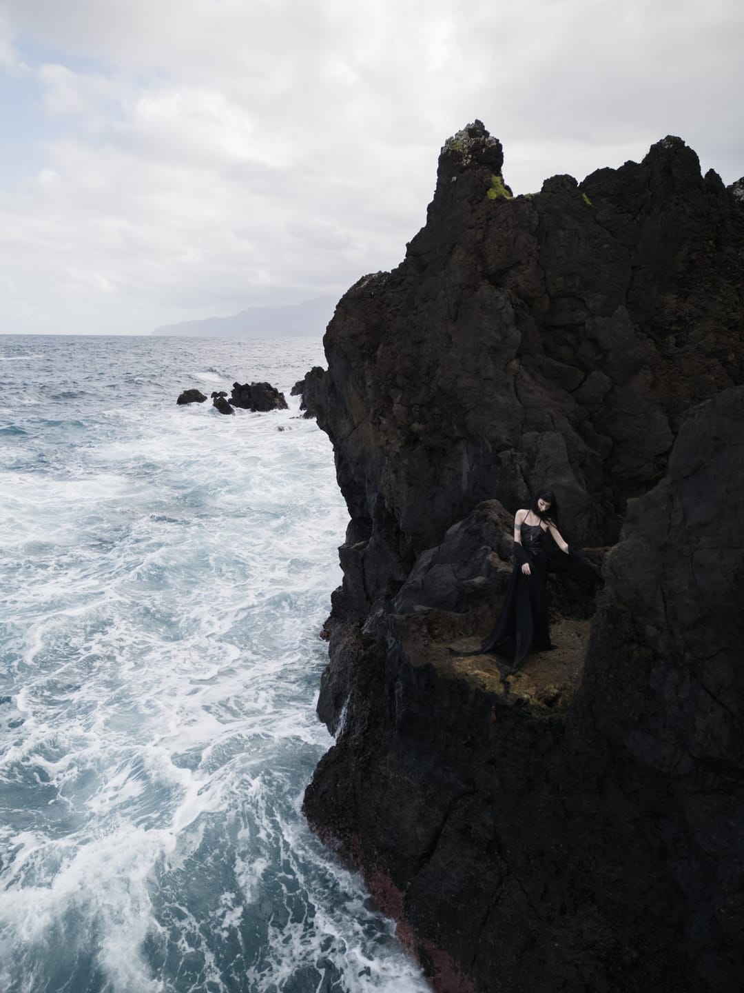 Jewellery photograph 1 from Sebastian Nordanvind's Thorn & Claw – Madeira series