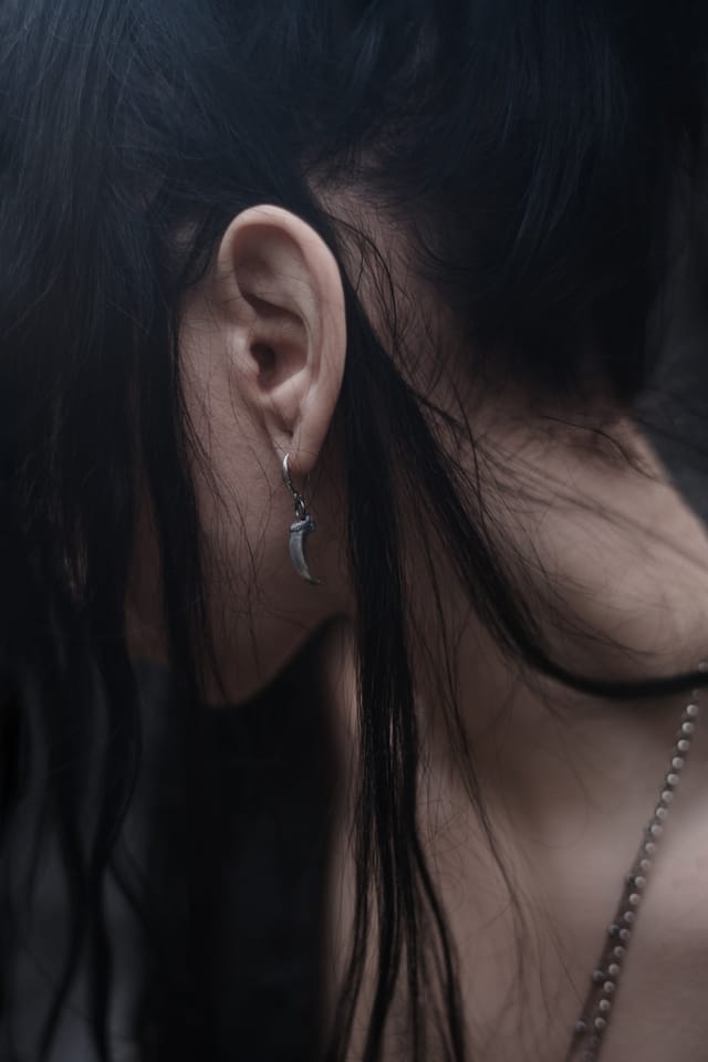 Jewellery photograph 29 from Sebastian Nordanvind's Thorn & Claw – Madeira series