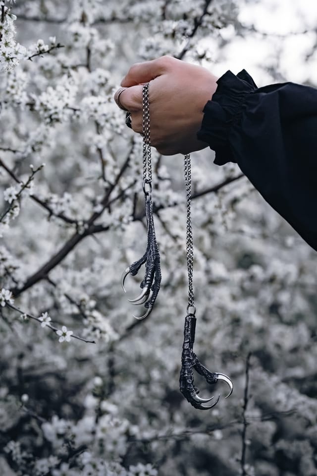 Jewellery photograph 13 from Sebastian Nordanvind's Thorn & Claw – Vargavindar series