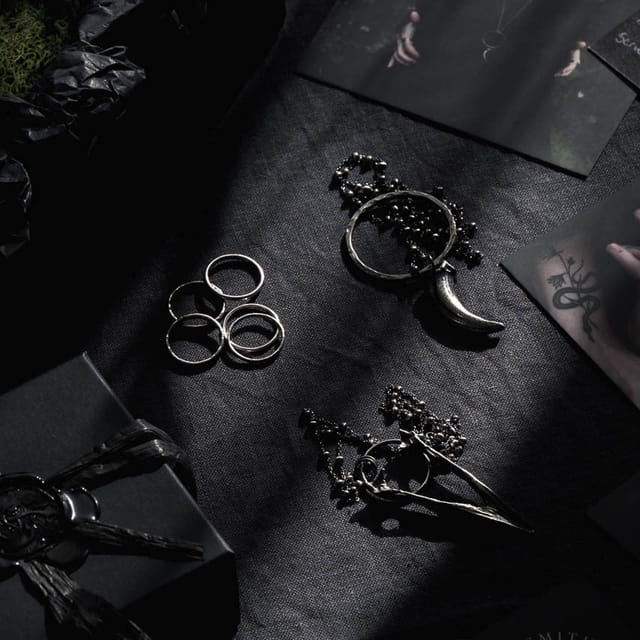 Selected work 22 from Sebastian Nordanvind's Thorn & Claw series