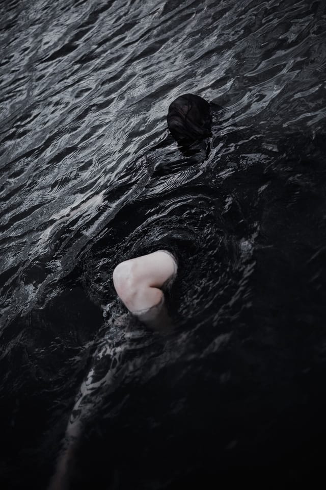Utvalt verk 12 ur Sebastian Nordanvinds serie Dark Depths