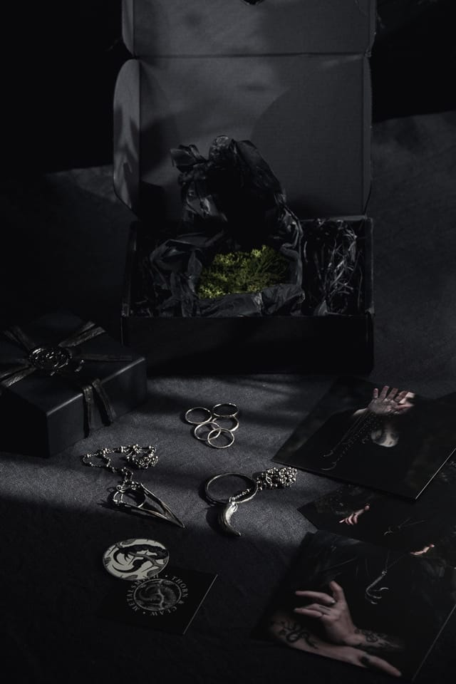 Selected work 36 from Sebastian Nordanvind's Thorn & Claw series